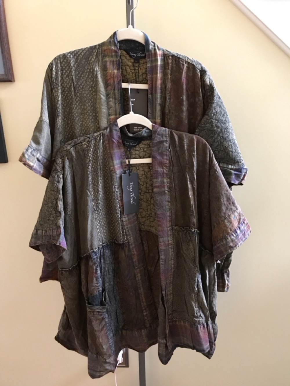 YOUNG THREADS NWT Kimono Brown Plaid Floral Quilted Design Large Xlarge